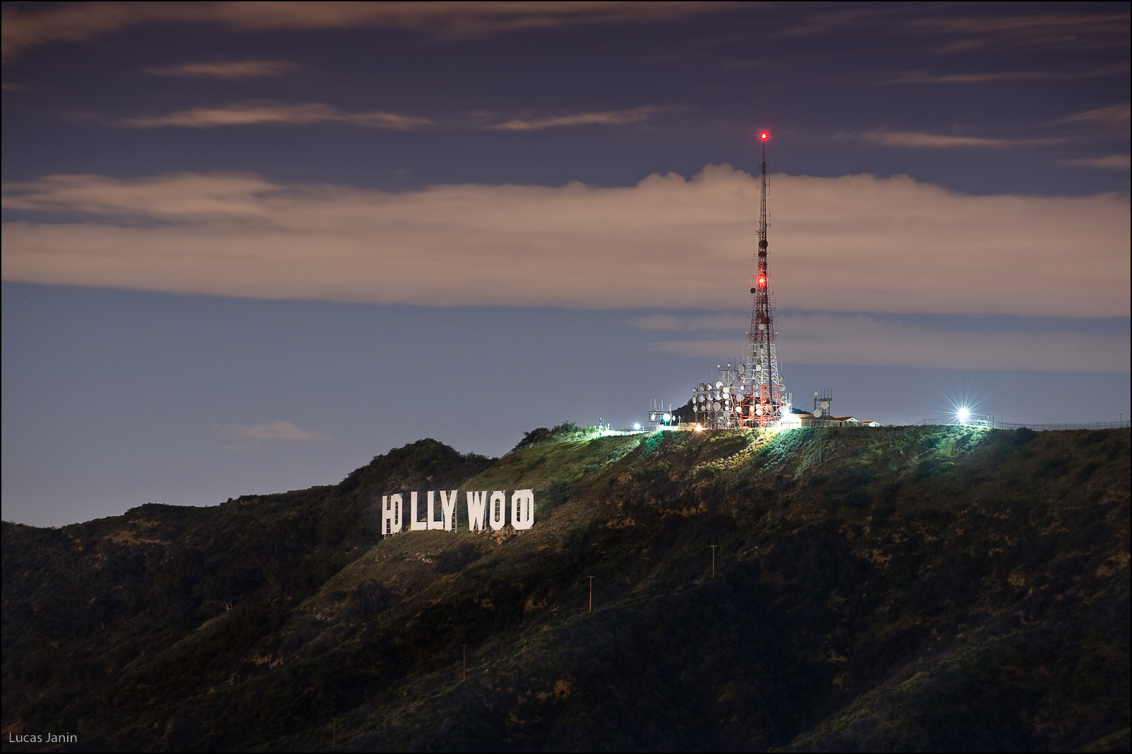Hollywood, sign, by, night